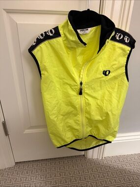 Pearl Izumi High-Visibility Yellow Cycling Vest